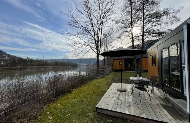 Tiny Haus Flussblick by Interhome