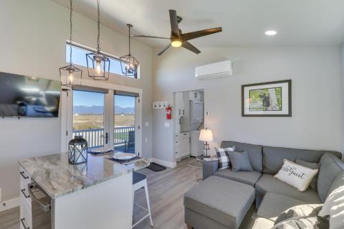 Tiny Home with Mtn View Near Flathead Lake and Skiing
