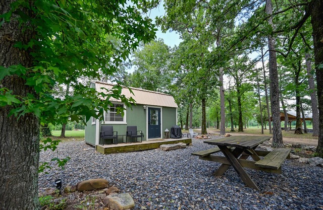 Tiny House Cottage at Sacred Pines
