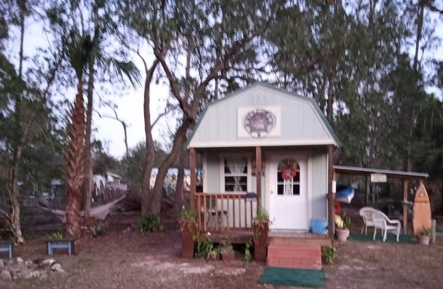Tiny house Farm not far from beaches