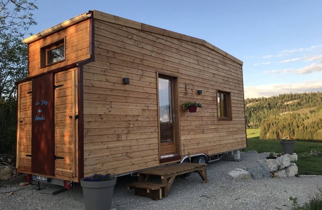 Kleines Haus mitten im Naturpark Haut Jura