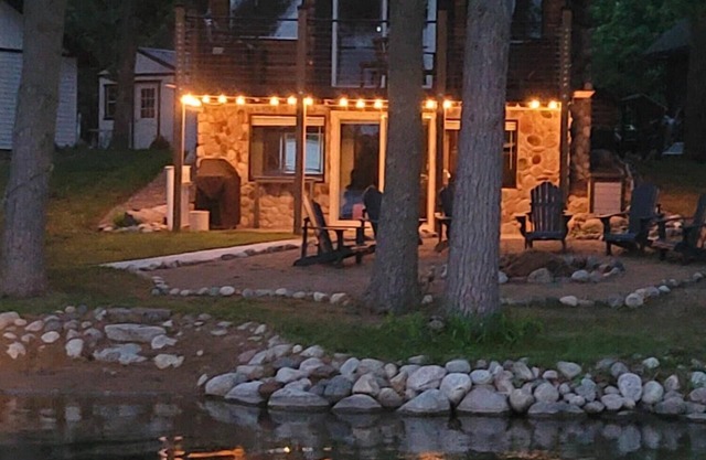 Tiny Slice of Heaven on Whitefish Chain of Lakes! Pontoon included!