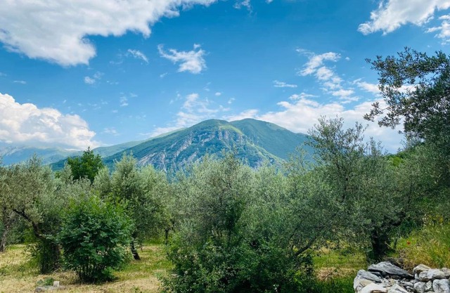 Tipica Casa Nella Campagna Italiana