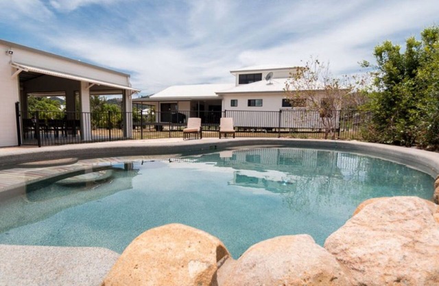 Tiramula Lodge Holiday House