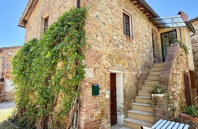 Tiziana - Winery estate charm