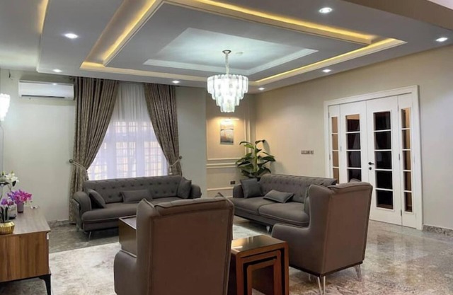 Spacious 4-Bedroom Apartment