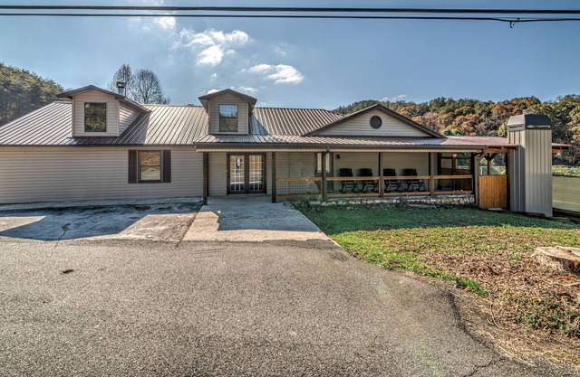 Toccoa River Home mit privatem Pool und schnellem Zugang zur Innenstadt