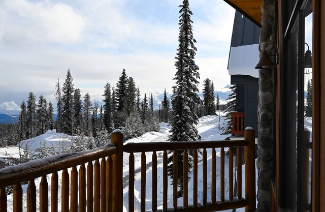 Ski in / out Chalet im Big White Resort
