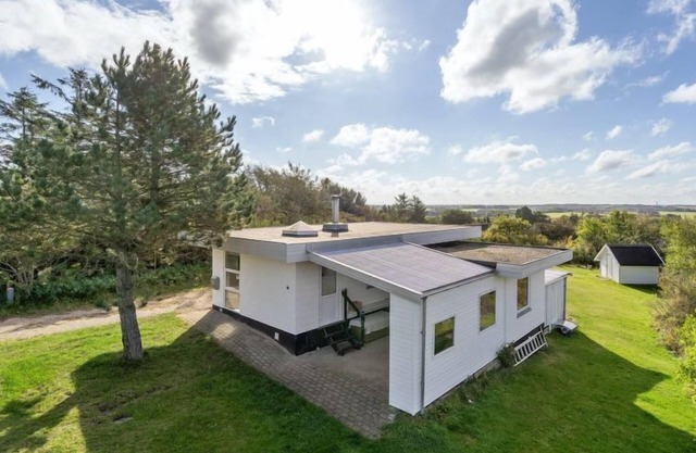 "Tomine" - 500m to the inlet by Interhome