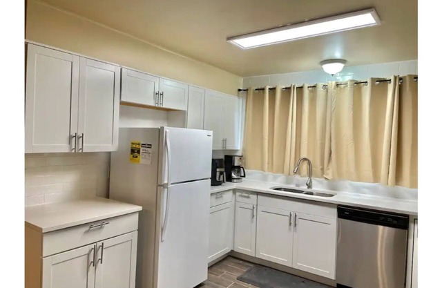 Top Choice, Queen Beds, Fast Wi-fi, FREE Parking