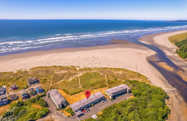 Top Floor Condo direkt am Strand