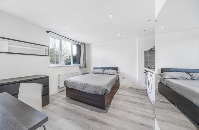 Top Floor Studio in Camberwell