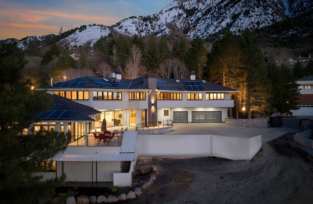 Top Olympus Luxury Estate Spa+Pool+Pickleball+more by RedAwning