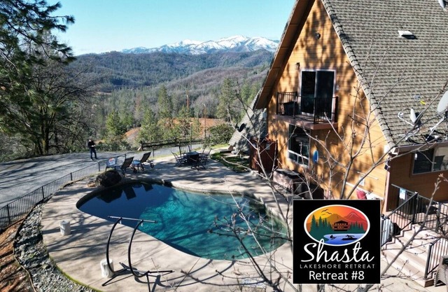 Shasta Lake - Large Mountain Retreat with SWIMMING POOL (Retreat #8)