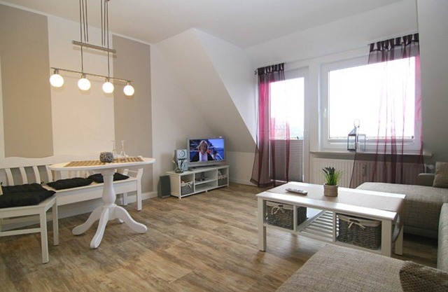 TOP Ferienwohnung für bis zu 2 Personen. Hell und modern eingerichtet.