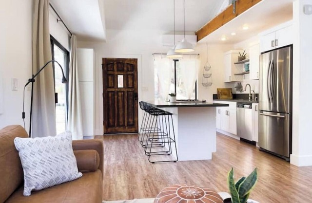 Topanga’s Mini Spa Retreat for 2