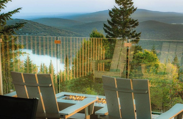 TOPAZ - Panoramic View with Spa Near Quebec City
