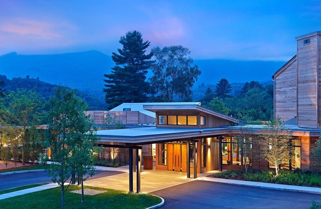 Topnotch Resort
