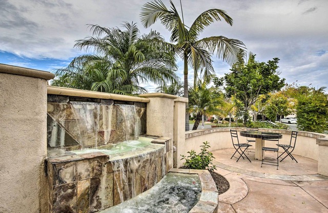 NEW! 'Torrey Spa Suite:' Modern San Diego Studio!