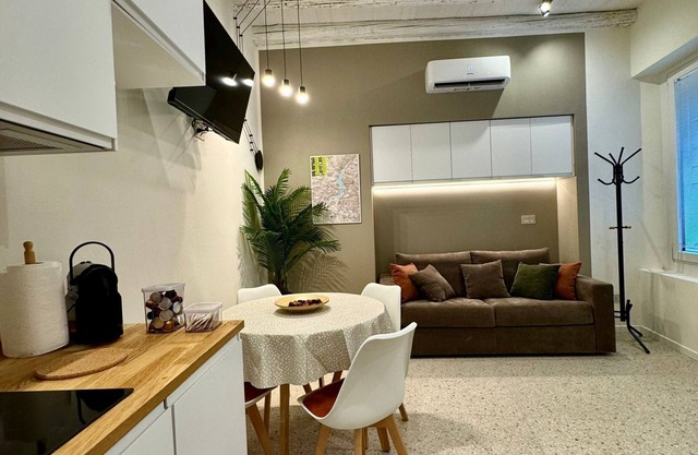 Tosini's Home - Emma Suite