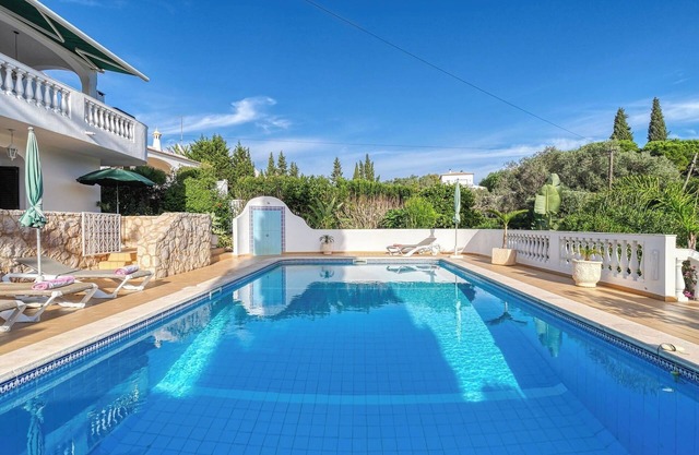 Toupeira Wonderful & well furnished villa