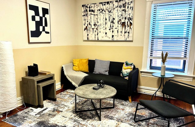 Tower Grove Twins 2bd