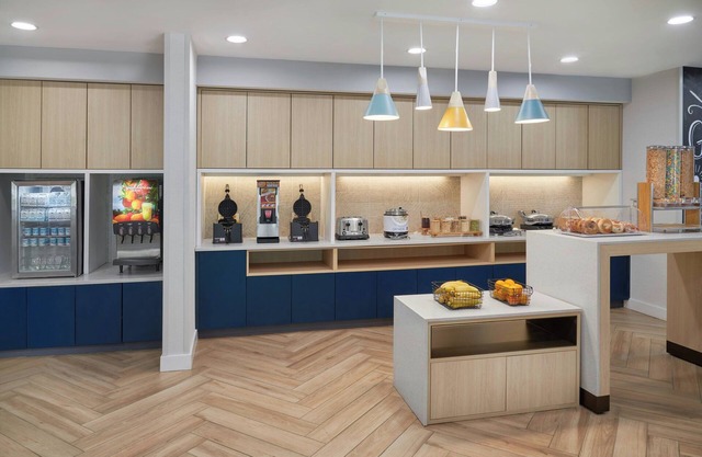 Towneplace Suites By Marriott Calhoun