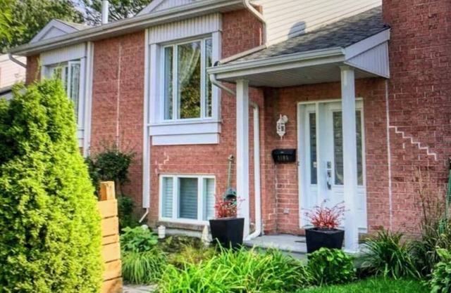 Townhouse with 2 parking spaces, near town center, ski resort