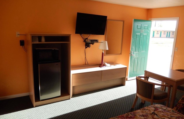 Townsman Motel