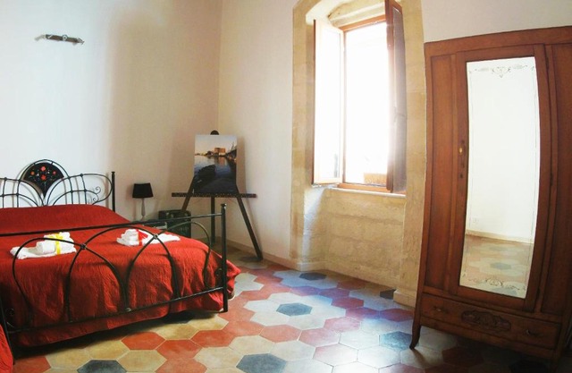 Tra gli archi