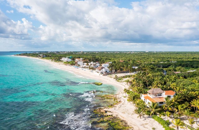 Atemberaubende Oceanfront Mansion, großer privater Außenbereich und privater Pool