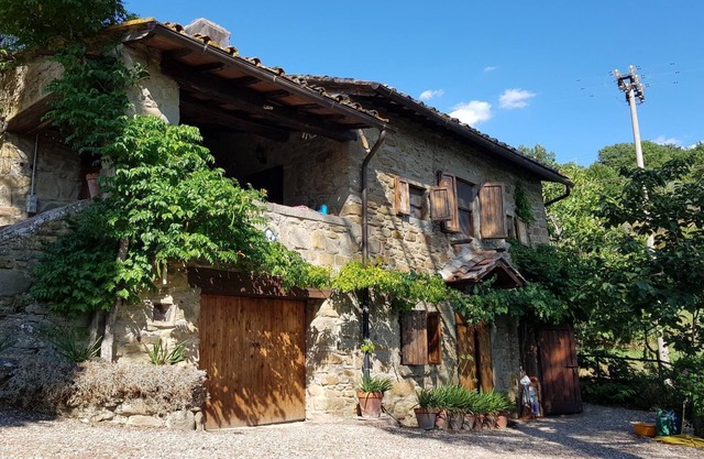 Toskanisches Bauernhaus mit Pool und weitläufigem Garten zur alleinigen Nutzung