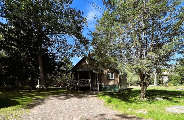 Trails Head Cabin