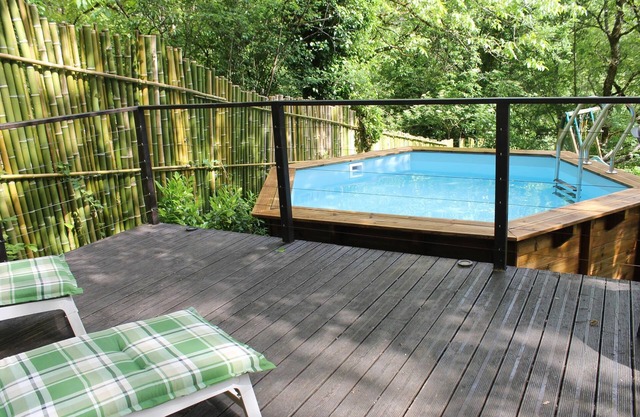 Ruhiges Studio mit privatem Pool - 5 Minuten zu Fuß zum beeindruckenden mittelalterlichen Dorf!
