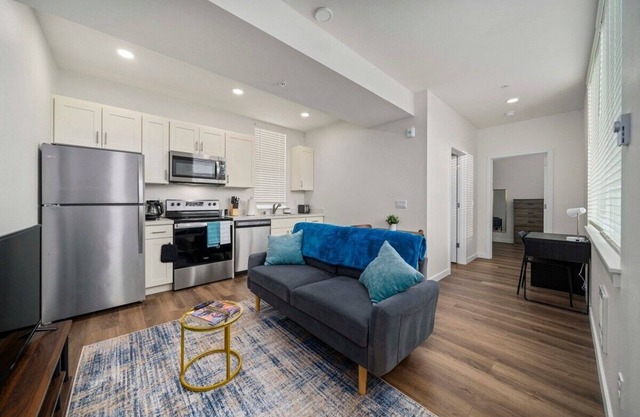 Tranquil 1BR/1BA Apartment near TCC