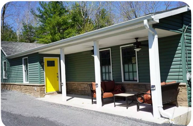 Tranquil 2-bedroom house with AC in Cornwallville nestled on 23 acres