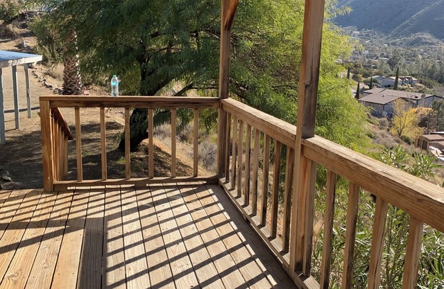 Tranquil 2-bedroom house with WiFi in Bodfish. Great Veiw Very private & quiet