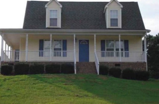 Tranquil 3-bedroom house, close to Raleigh NC