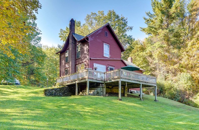 Ruhige 3BR Stockbridge House w / Private Deck