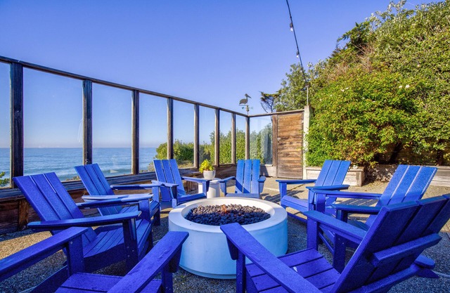 Tranquil 3BD Coastal home w/ Views to Die For! Patio w/Firepit!