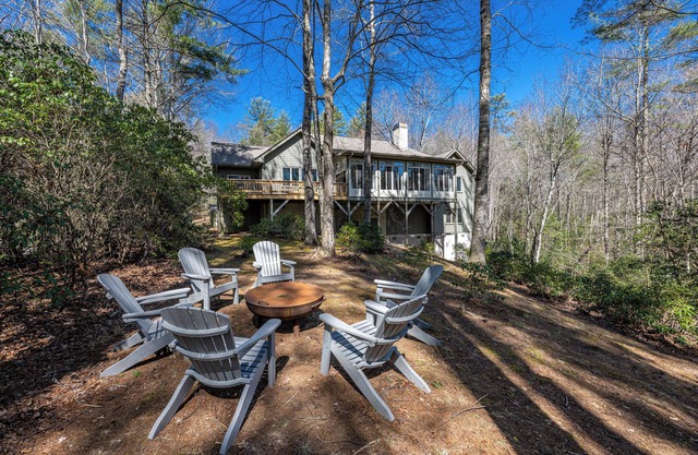 Tranquil 4 Bedroom-Located in Burlingame Country Club