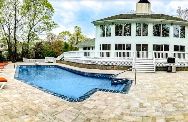 Tranquil Bays Estate