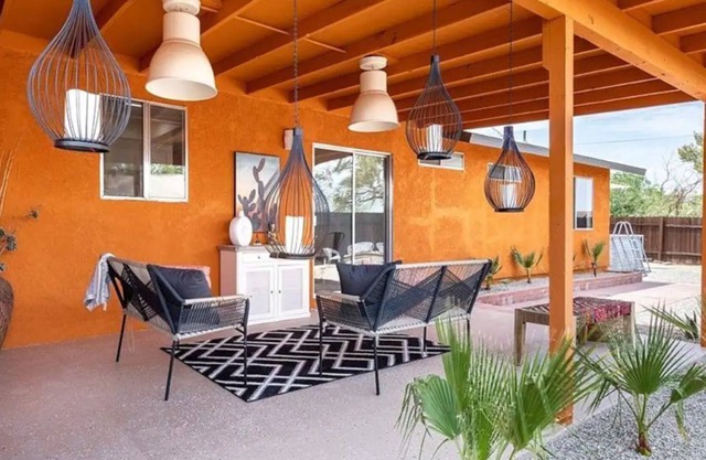 Tranquil Boho Chic Modern Retreat Hot Tub Pool