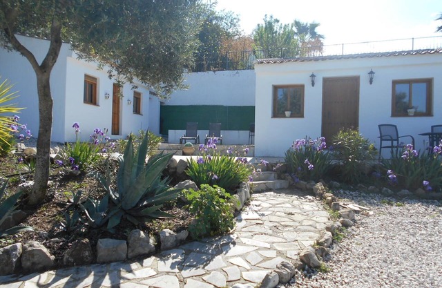 Ruhiges Ferienhaus für Selbstversorger in Andalusien - Amonst The Olive Fields