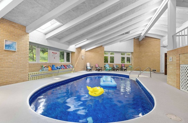Tranquil Escape Indoor Pool Spa Arcade
