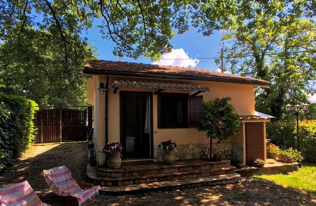Ruhiges Ferienhaus in Selci mit Swimmingpool