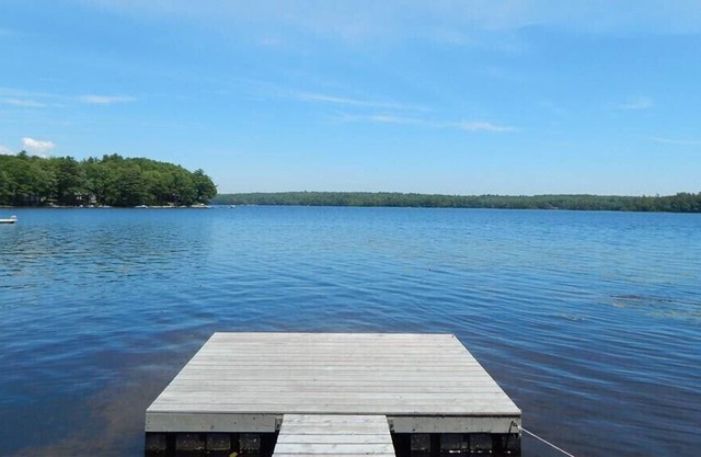 Tranquil lakefront A-frame on Pemaquid Pond