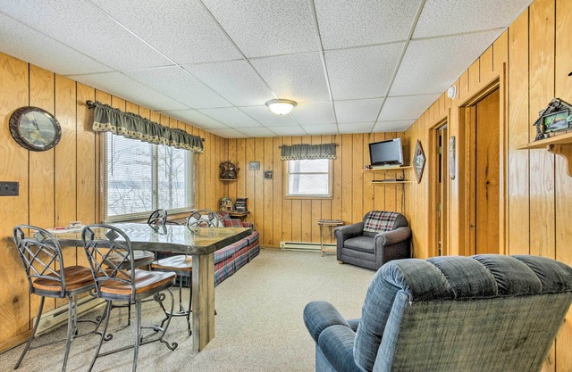 Tranquil Marenisco Cabin on Lake Gogebic!