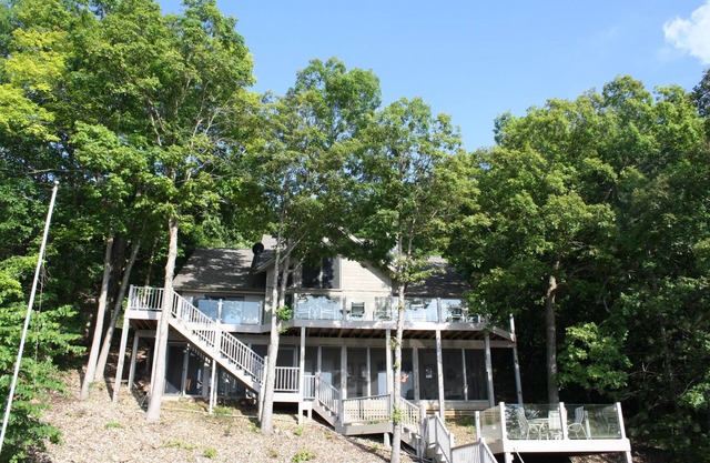 Ruhe - Lakefront 4 Schlafzimmer Haus in ruhiger Lage - MM 53 & 10 min. zu Laurie