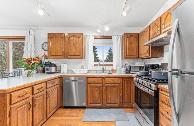 Tranquility Residence - Family-Friendly w/Yard